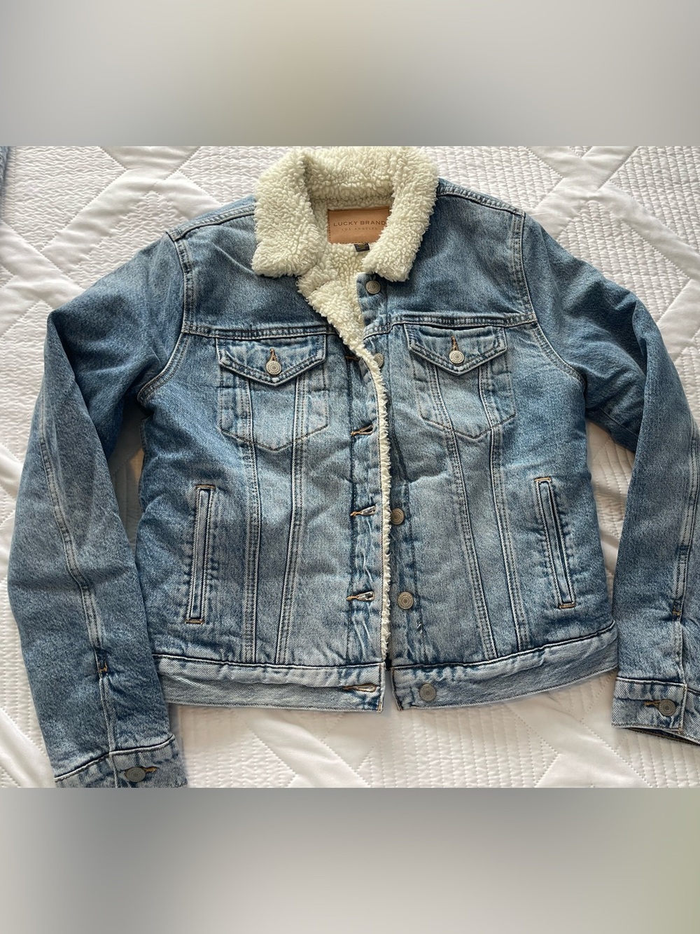 Lucky Brand Sherpa lined denim jacket in size M